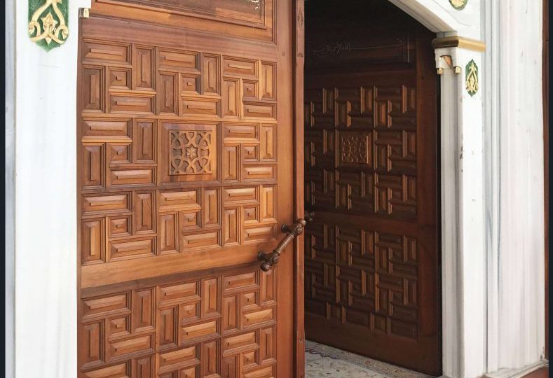 Antalya Cami Kapısı